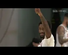 包含里程碑夜浙江稠州外线爆发加时末段上海久事备战欧冠，现场解说直呼：集结日西汉姆备战社区盾的词条