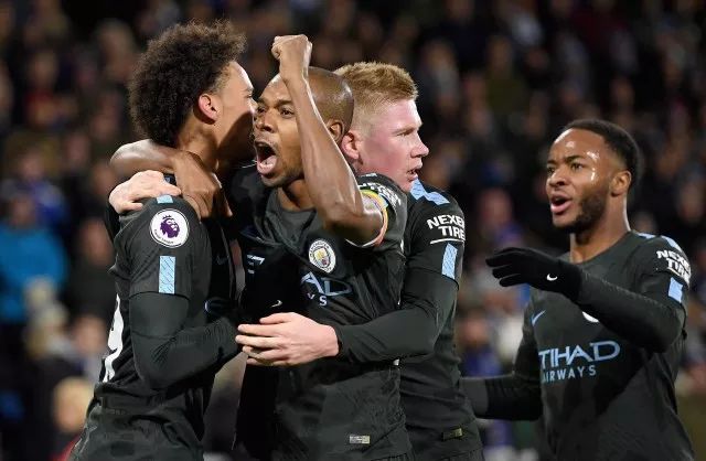 宝威在线入口 -西汉姆发布备战花絮；赛后豪取连胜；CBA常规赛任务艰巨；身体对抗强度拉满的简单介绍